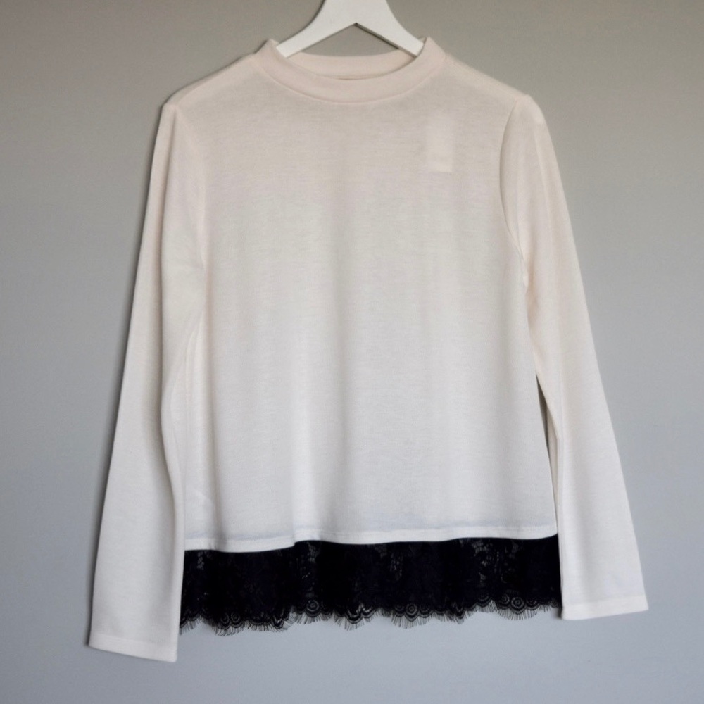 NWT LOFT Outlet Lace Hem Mock Neck Top